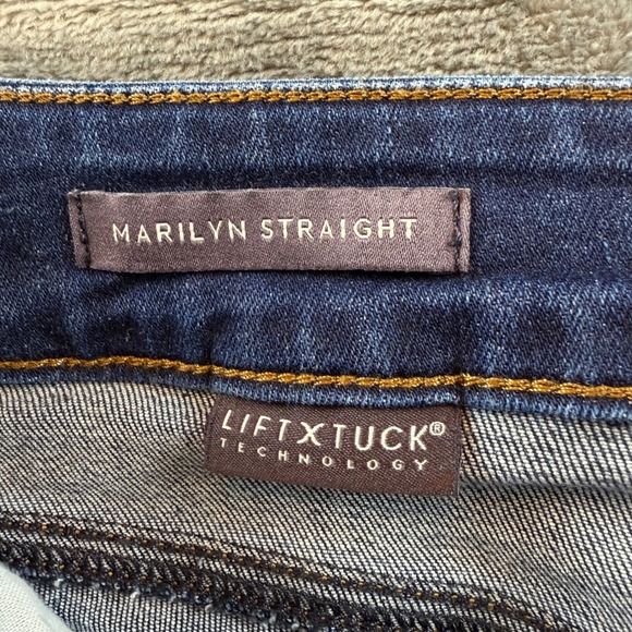 NYDJ Marilyn Straight Leg Jeans Womens 6 Mid Rise Lift Tuck Denim Blue Indigo - Picture 3 of 10